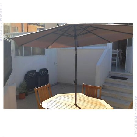 Ferienwohnung Casa Gil Anes Almada Exterior foto
